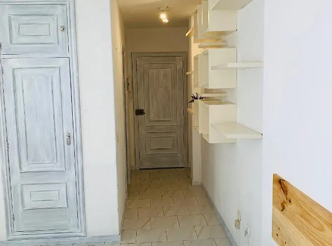 Estudio 1 En El Centro De アパート